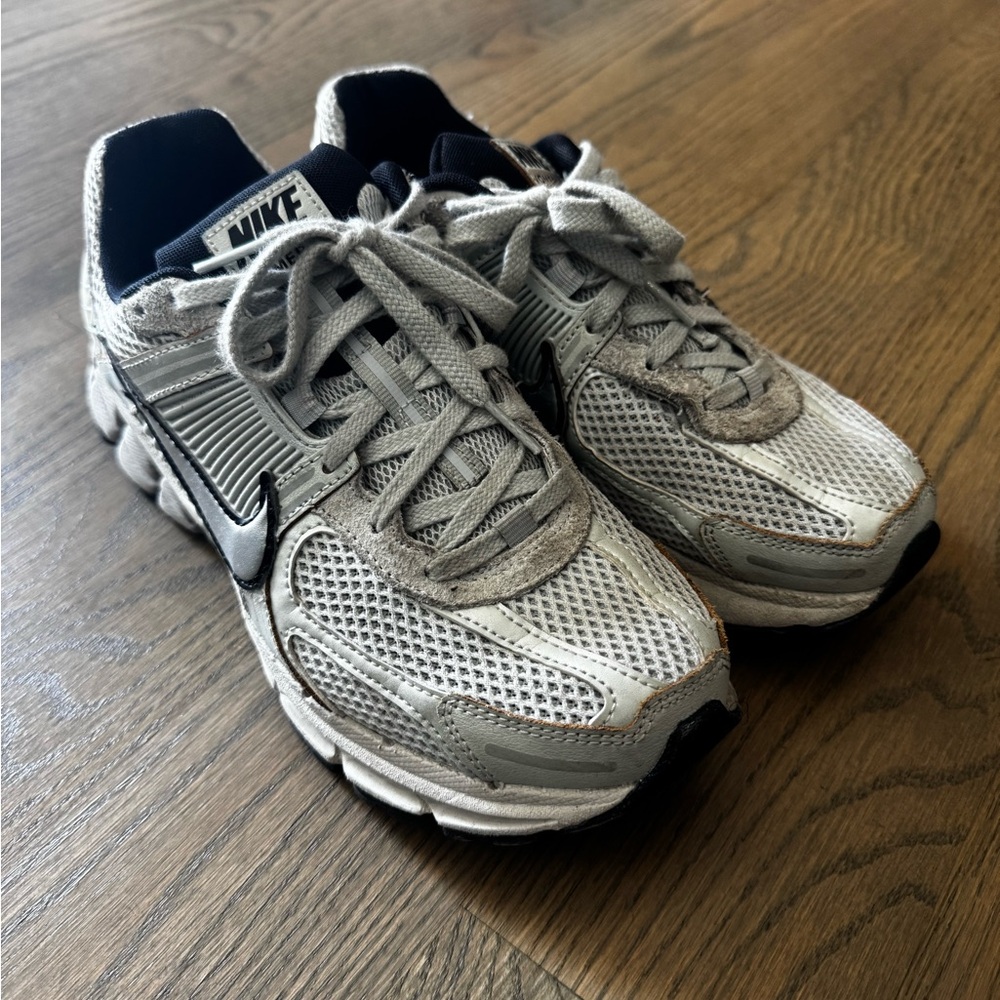 Nike Vomero 5 Women’s Sneakers